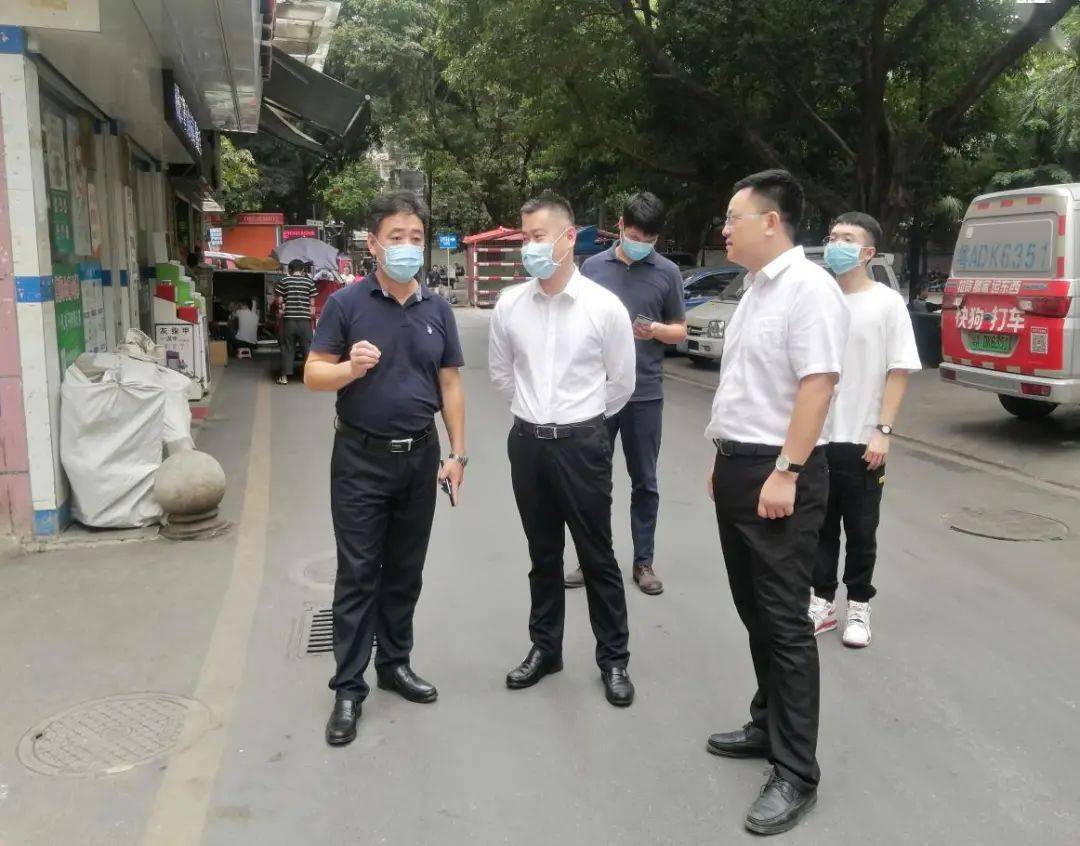 元岗街道新领导团队引领社区迈上新台阶